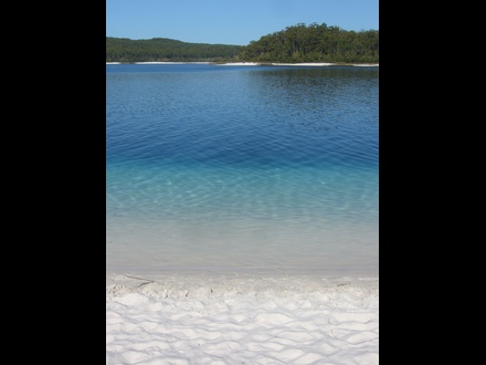  Lake McKenzie
 