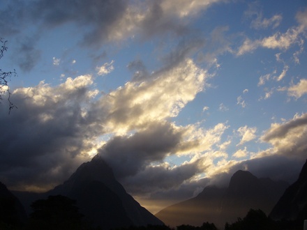  Milford Sound
 
